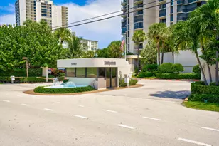 5380 N Ocean Dr, Riviera Beach, FL 33404 - Photo 54