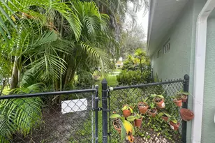 4292 SE Rainbows End, Stuart, FL 34997 - Photo 8