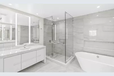 220 SE Mizner Boulevard #409, Boca Raton, FL 33432 - Photo 14