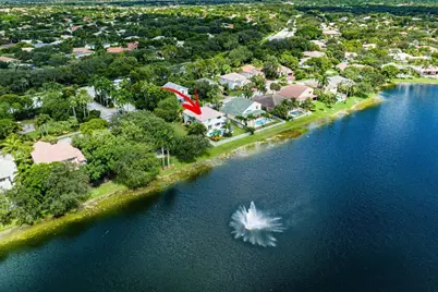 10290 NW 60th Place, Parkland, FL 33076 - Photo 18