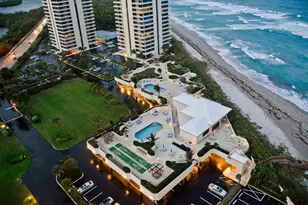 5510 N Ocean Dr, Singer Island, FL 33404 - Photo 32