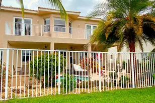 6489 Marbletree Ln, Lake Worth, FL 33467 - Photo 10