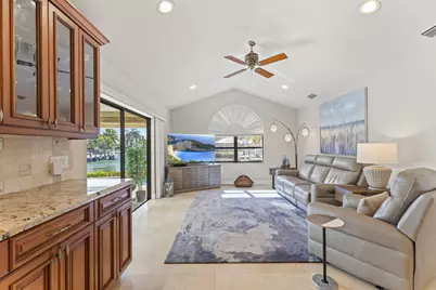 3819 N Ocean Drive, Riviera Beach, FL 33404 - Photo 24