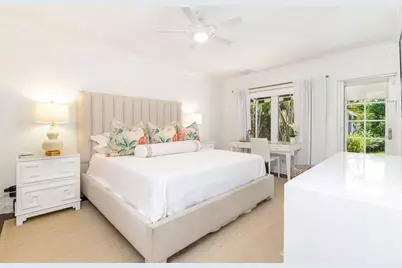 231 Cocoanut Row, Palm Beach, FL 33480 - Photo 12