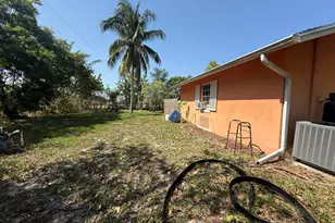 5947 Hypoluxo Rd, Lake Worth, FL 33463 - Photo 36