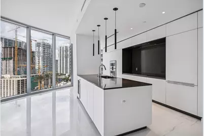 300 Biscayne Blvd Way #1907, Miami, FL 33131 - Photo 12
