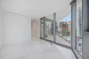 300 Biscayne Blvd Way, Miami, FL 33131 - Photo 32