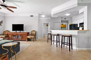 3303 Myrtlewood Cir E, Palm Beach Gardens, FL 33418 - Photo 4