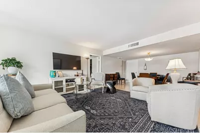 2000 Presidential Way #205, West Palm Beach, FL 33401 - Photo 2