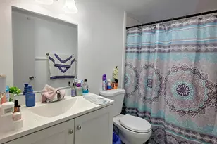 725 Lori Dr, West Palm Beach, FL 33406 - Photo 8