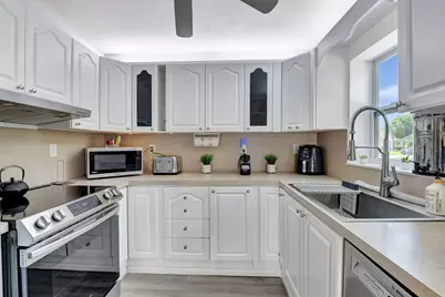 10204 Camelback Lane, Boca Raton, FL 33498 - Photo 22