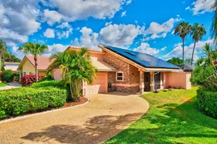 10204 Camelback Ln, Boca Raton, FL 33498 - Photo 2