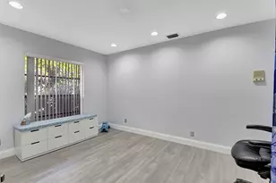 10204 Camelback Ln, Boca Raton, FL 33498 - Photo 30