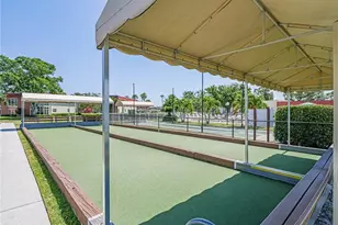 76 Royal Oak Dr, Vero Beach, FL 32962 - Photo 32