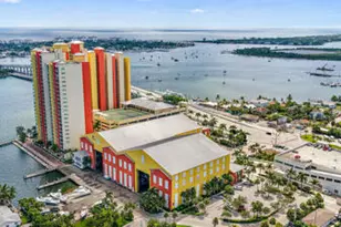 2640 Lake Shore Dr, Riviera Beach, FL 33404 - Photo 64