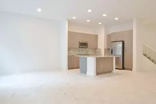 4829 Pointe Midtown Rd, Palm Beach Gardens, FL 33418 - Photo 6