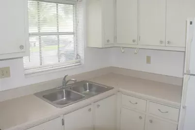 2930 Crosley Drive E #G, West Palm Beach, FL 33415 - Photo 8