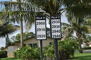 2930 Crosley Dr E, West Palm Beach, FL 33415 - Photo 32