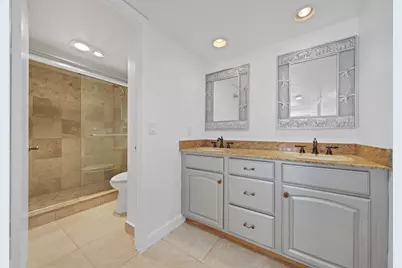 1147 Hillsboro Mile #309, Pompano Beach, FL 33062 - Photo 24