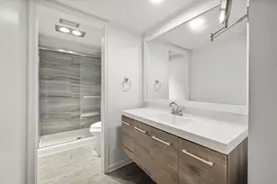 1801 Consulate Pl, West Palm Beach, FL 33401 - Photo 8