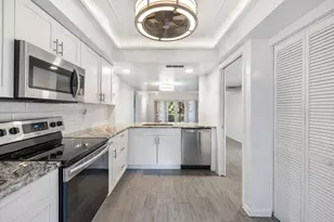 1801 Consulate Pl, West Palm Beach, FL 33401 - Photo 2