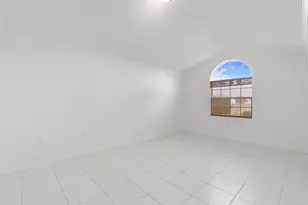 1415 Bear Island Dr, West Palm Beach, FL 33409 - Photo 18