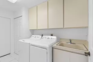 1415 Bear Island Dr, West Palm Beach, FL 33409 - Photo 26