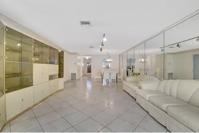 5800 Fernley Drive W #51, West Palm Beach, FL 33415 - Photo 10