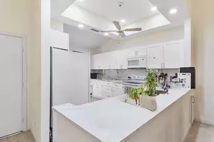 10900 Waterberry Ct, Boca Raton, FL 33498 - Photo 4