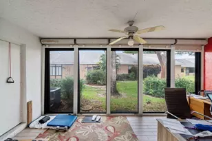 10900 Waterberry Ct, Boca Raton, FL 33498 - Photo 20