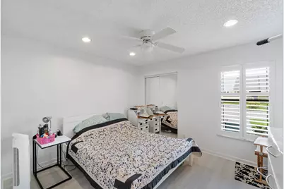 10900 Waterberry Court, Boca Raton, FL 33498 - Photo 16