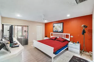 10900 Waterberry Ct, Boca Raton, FL 33498 - Photo 12