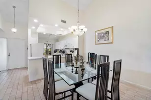 10900 Waterberry Ct, Boca Raton, FL 33498 - Photo 6