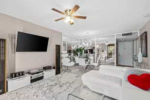 5100 Las Verdes Cir, Delray Beach, FL 33484 - Photo 8