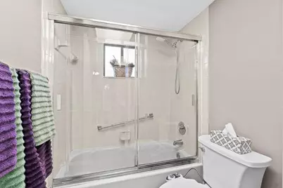 5100 Las Verdes Circle #316, Delray Beach, FL 33484 - Photo 12