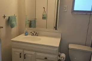 2581 N Garden 202 Dr N, Lake Worth, FL 33461 - Photo 14