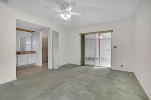 6113 Rainbow Cir, Greenacres, FL 33463 - Photo 14