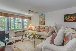 2007 Palm Beach Trace Dr, Royal Palm Beach, FL 33411 - Photo 18