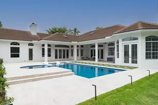 8246 Man O War Rd, Palm Beach Gardens, FL 33418 - Photo 16