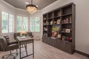 8246 Man O War Rd, Palm Beach Gardens, FL 33418 - Photo 28