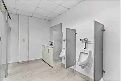 555 SW 12th Avenue, Pompano Beach, FL 33069 - Photo 10