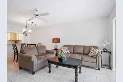 715 Lori Drive #213, Palm Springs, FL 33461 - Photo 8