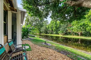 156 Caribe Ct, Greenacres, FL 33413 - Photo 26