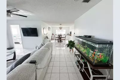 106 Lake Helen Drive, West Palm Beach, FL 33411 - Photo 10