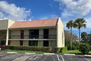 2520 Presidential Way Way, West Palm Beach, FL 33401 - Photo 1