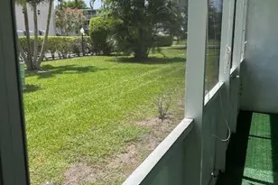 2811 S Garden Dr, Lake Worth Beach, FL 33461 - Photo 14