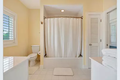 2940 Marys Way, Palm Beach Gardens, FL 33410 - Photo 48