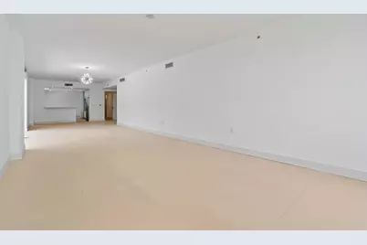 704 N Ocean Boulevard #701, Pompano Beach, FL 33062 - Photo 10