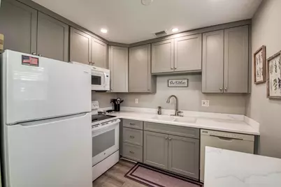 2929 SE Ocean Boulevard #114-6, Stuart, FL 34996 - Photo 8