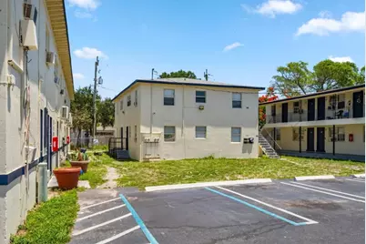 700 N Tamarind Avenue #1-12, West Palm Beach, FL 33401 - Photo 8